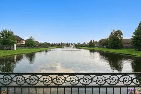 $585,000 | 13652 Kings Ct Avenue, Baton Rouge, LA 70810