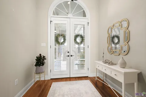 $585,000 | 13652 Kings Ct Avenue, Baton Rouge, LA 70810