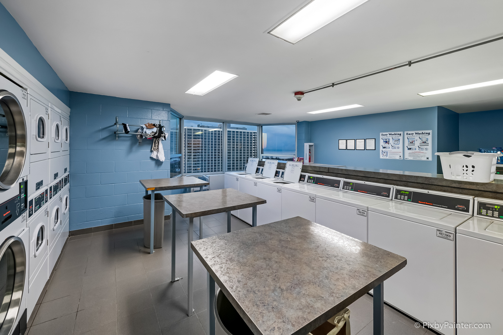 720 West Gordon Terrace, Unit 6K Chicago, IL 60613 - Photo 29 of 33