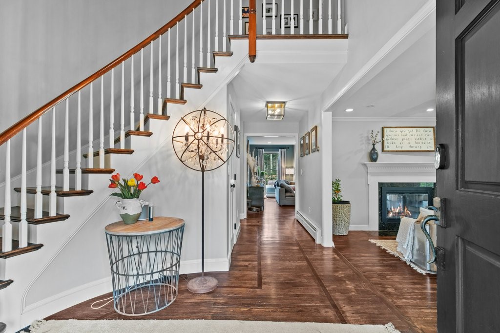 4 Deep Meadow Road Barrington, RI 02806 - Photo 5 of 47 Gallery Image 5
