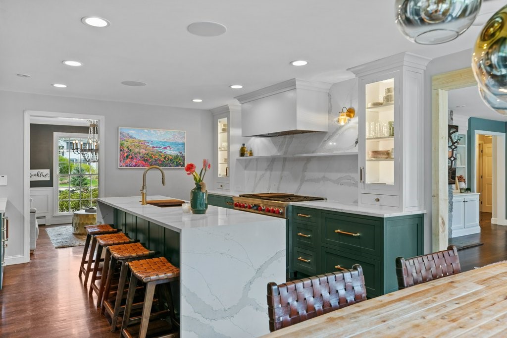 4 Deep Meadow Road Barrington, RI 02806 - Photo 10 of 47 Gallery Image 10