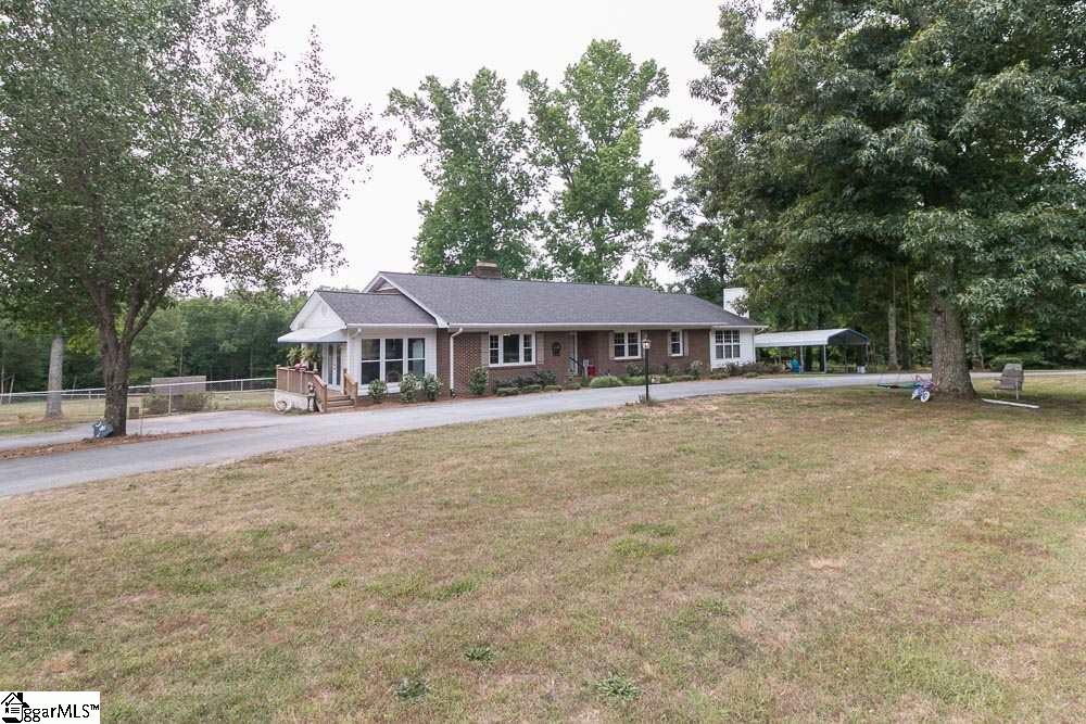 1551 A B Jacks Road Clinton, SC 29325 - Photo 1 of 31 Gallery Image 1