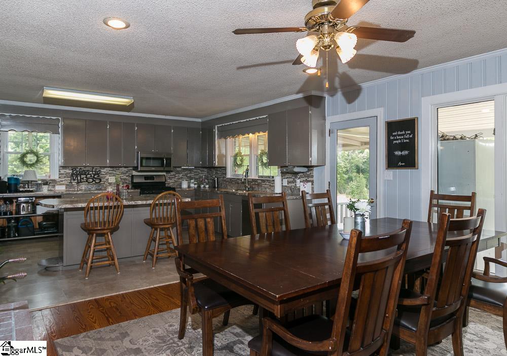 1551 A B Jacks Road Clinton, SC 29325 - Photo 13 of 31 Gallery Image 13