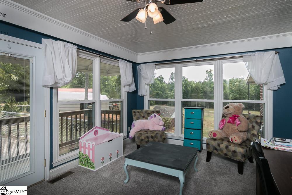 1551 A B Jacks Road Clinton, SC 29325 - Photo 14 of 31 Gallery Image 14