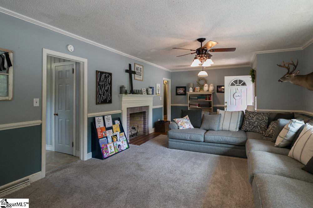 1551 A B Jacks Road Clinton, SC 29325 - Photo 15 of 31 Gallery Image 15