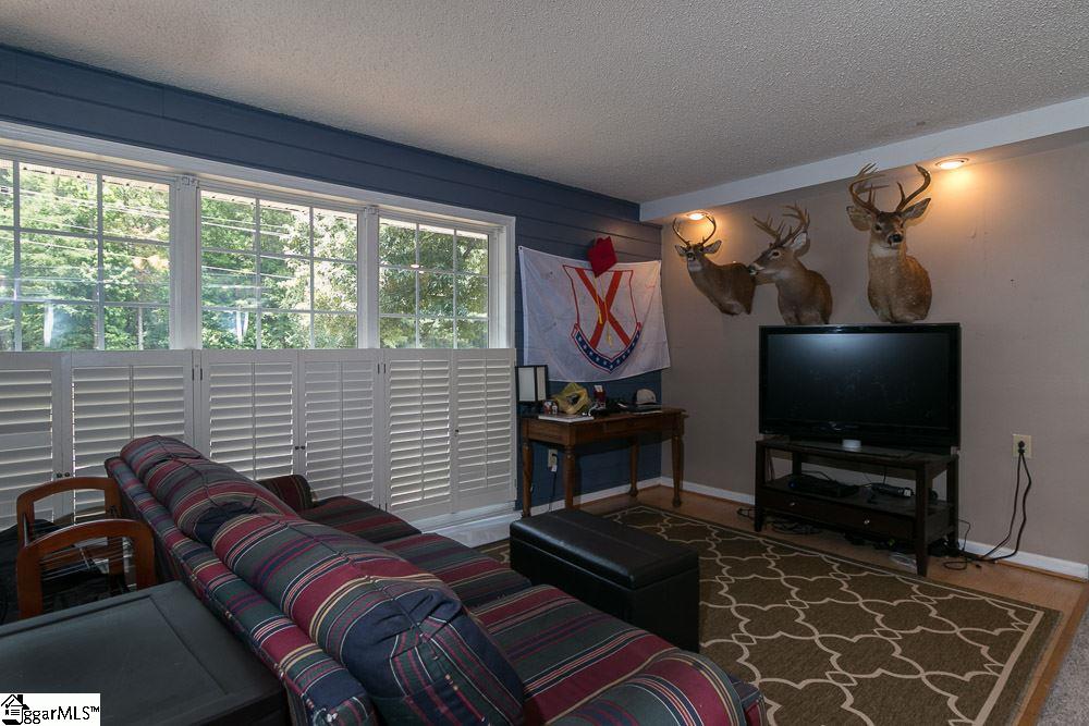 1551 A B Jacks Road Clinton, SC 29325 - Photo 18 of 31 Gallery Image 18