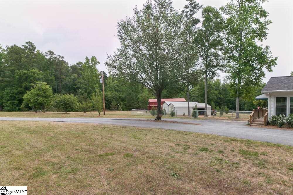 1551 A B Jacks Road Clinton, SC 29325 - Photo 27 of 31 Gallery Image 27