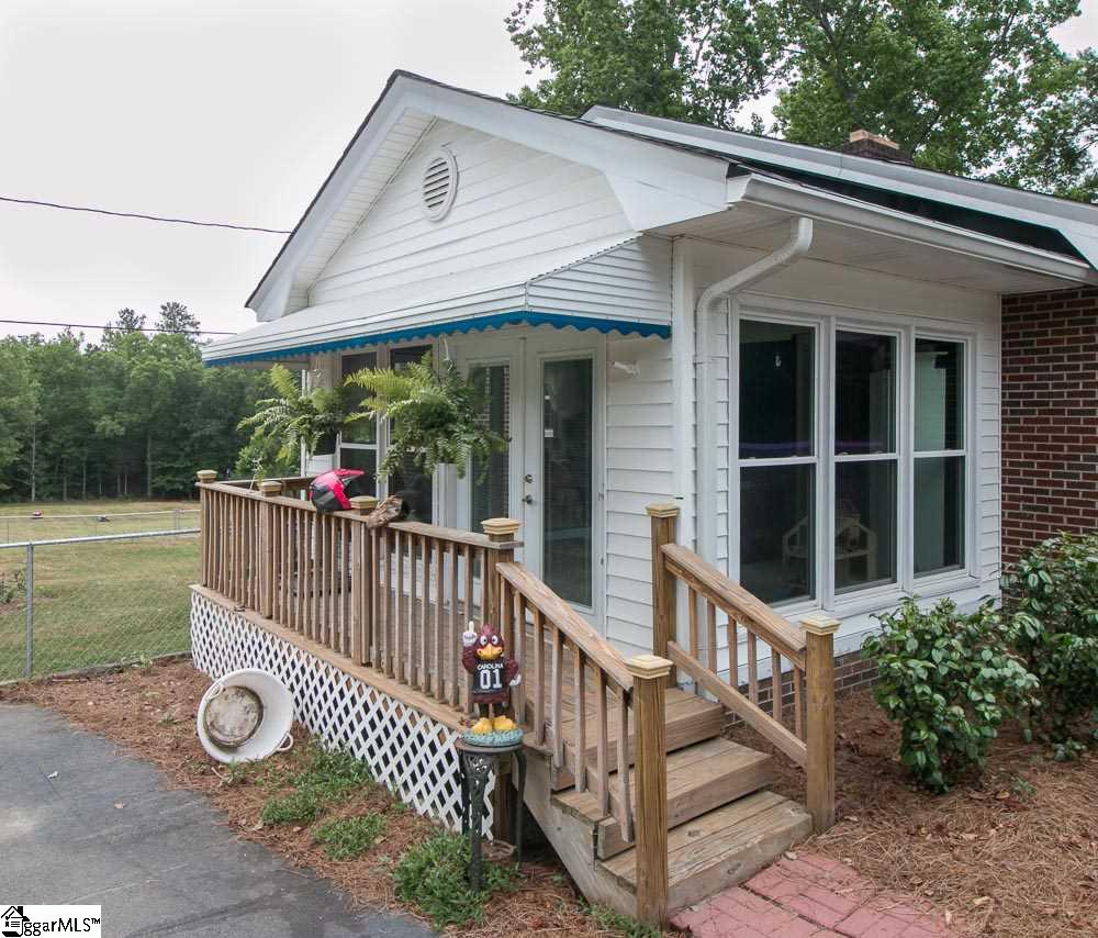 1551 A B Jacks Road Clinton, SC 29325 - Photo 8 of 31 Gallery Image 8