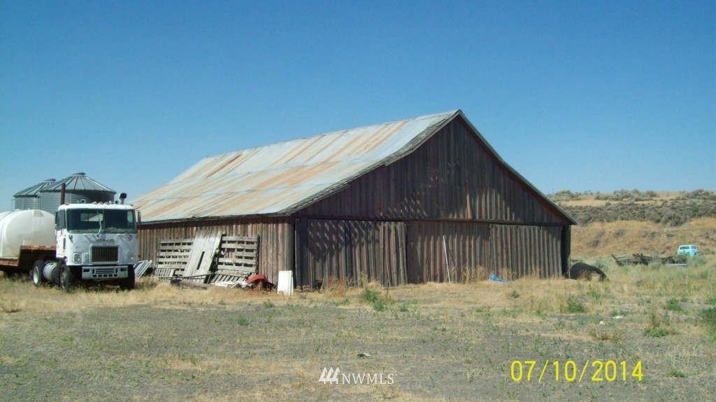 1034 East Lind Ralston Road Lind, WA 99341 - Photo 13 of 18