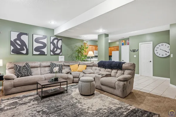 $689,900 | 6016 Olympia Street, Topeka, KS 66617