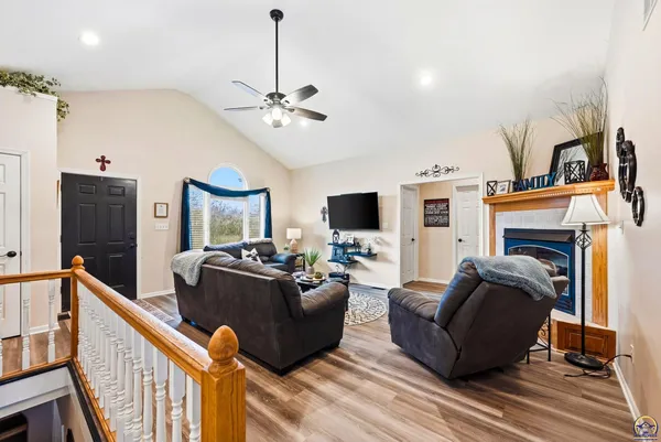 $689,900 | 6016 Olympia Street, Topeka, KS 66617