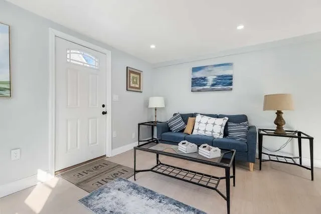 $499,900 | 17 Lummus Court, Lynn, MA 01904