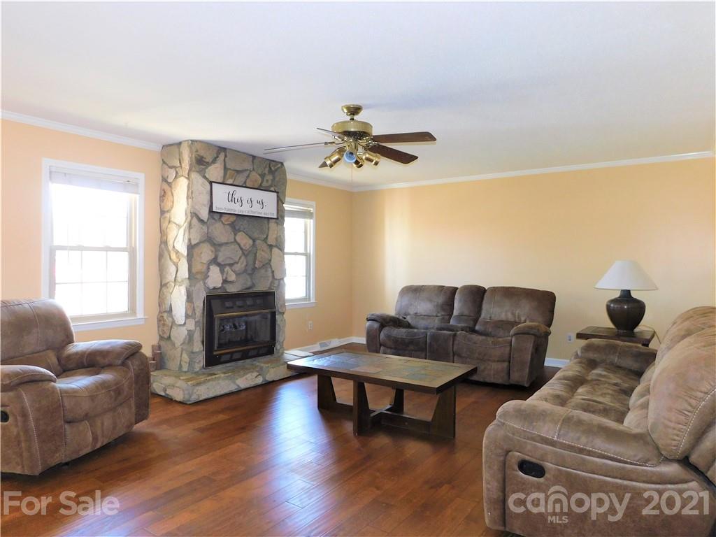 1132 Williamsville Church Road Chester, SC 29706 - Photo 4 of 29 Gallery Image 4