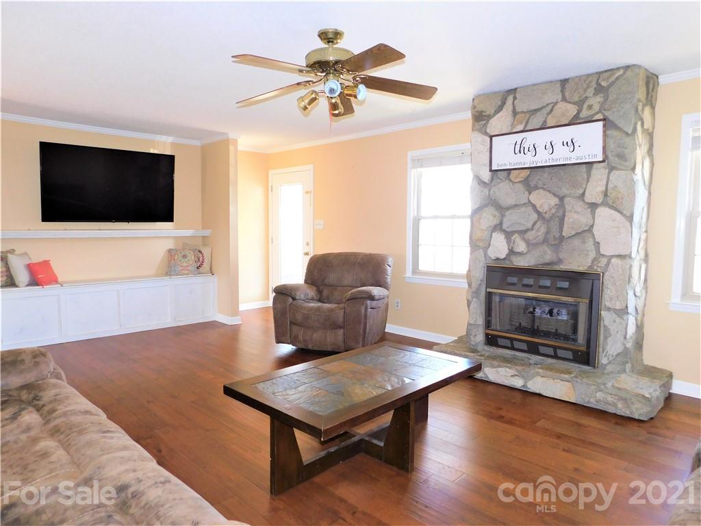 1132 Williamsville Church Road Chester, SC 29706 - Photo 5 of 29 Gallery Image 5