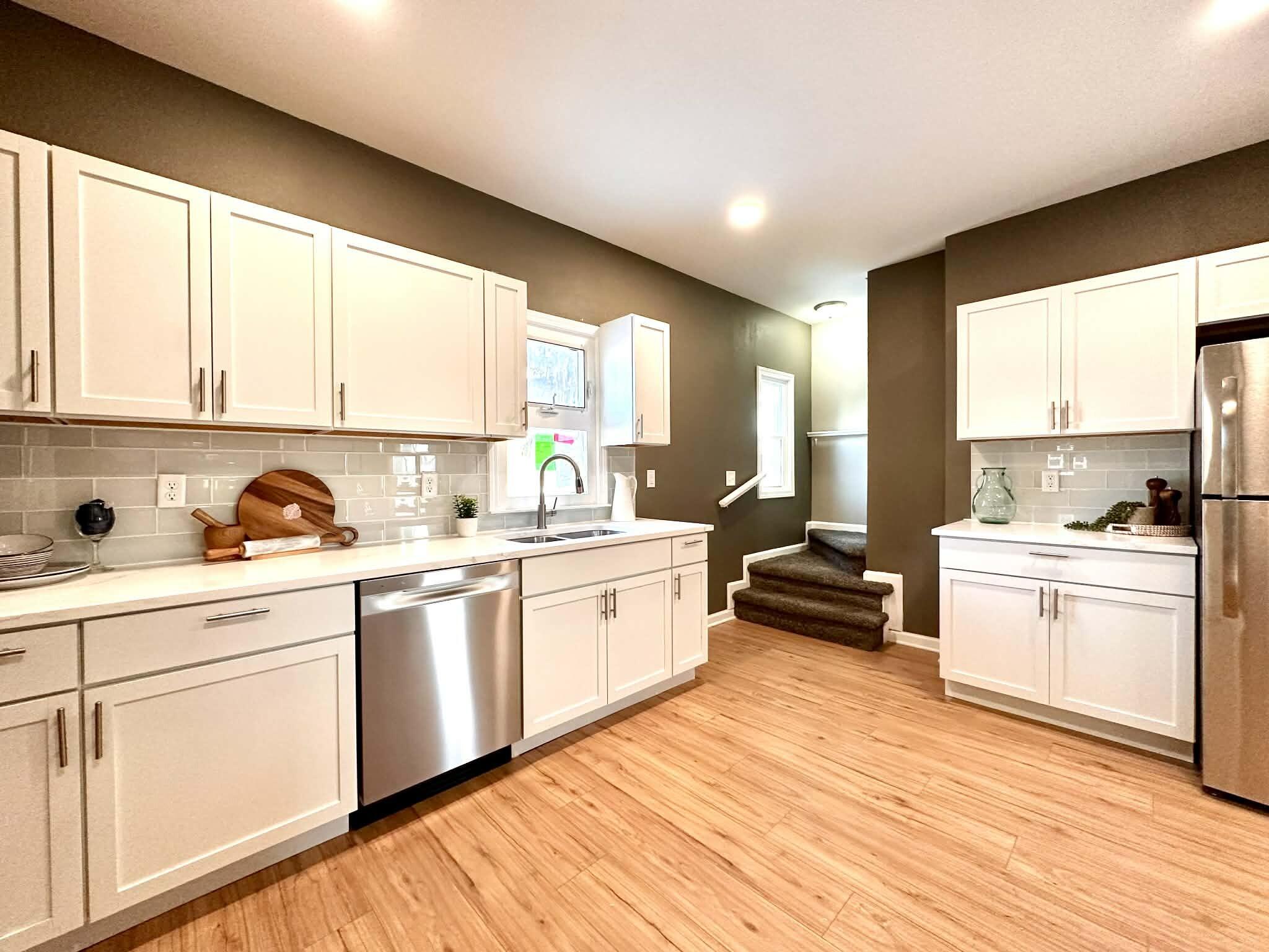 2702 Springbrook Road Pleasant Prairie, WI 53143 - Photo 7 of 13 Kitchen, angle 3