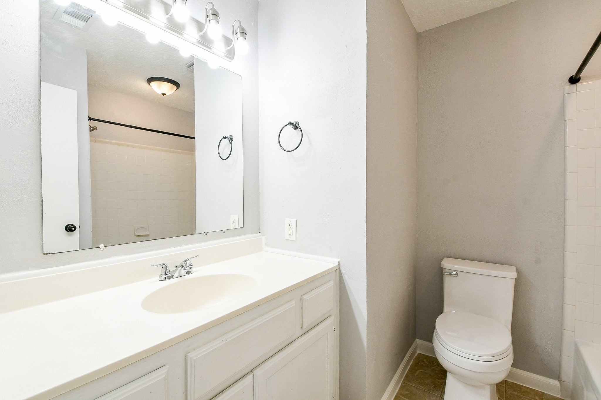 4719 Brownfields Drive Houston, TX 77066 - Photo 15 of 20 a bathroom with a sink toilet and vanity