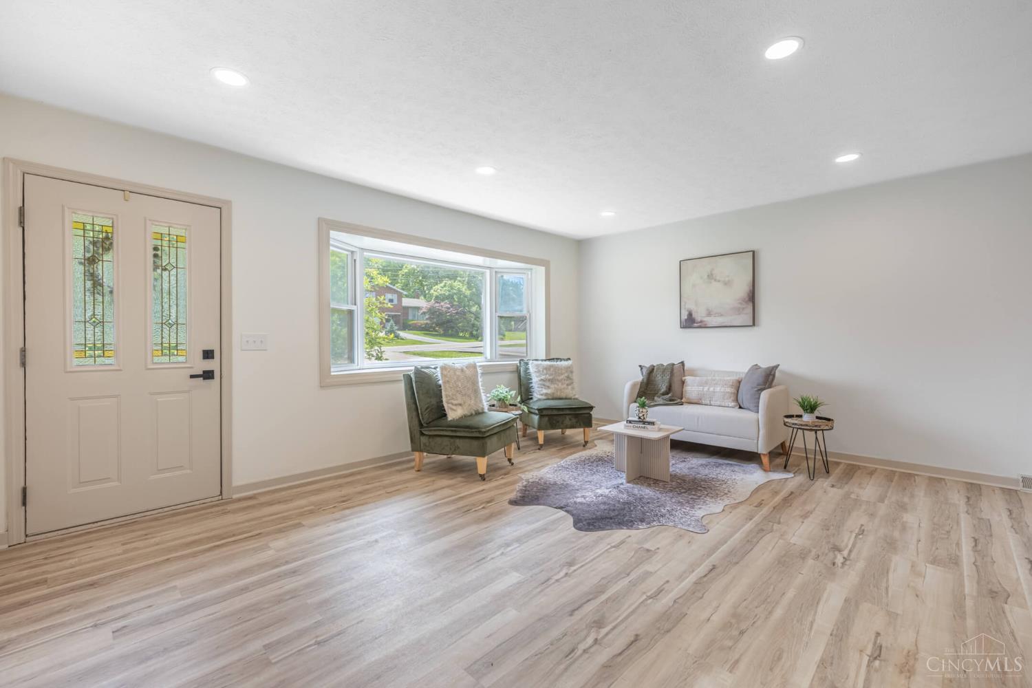 5407 Race Road Cincinnati, OH 45247 - Photo 4 of 34 Gallery Image 4