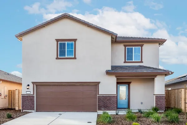 a house view with a outdoor space