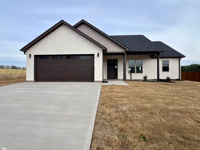 $299,950 | 537 Bill Lattimore Road, Chesnee, SC 29323