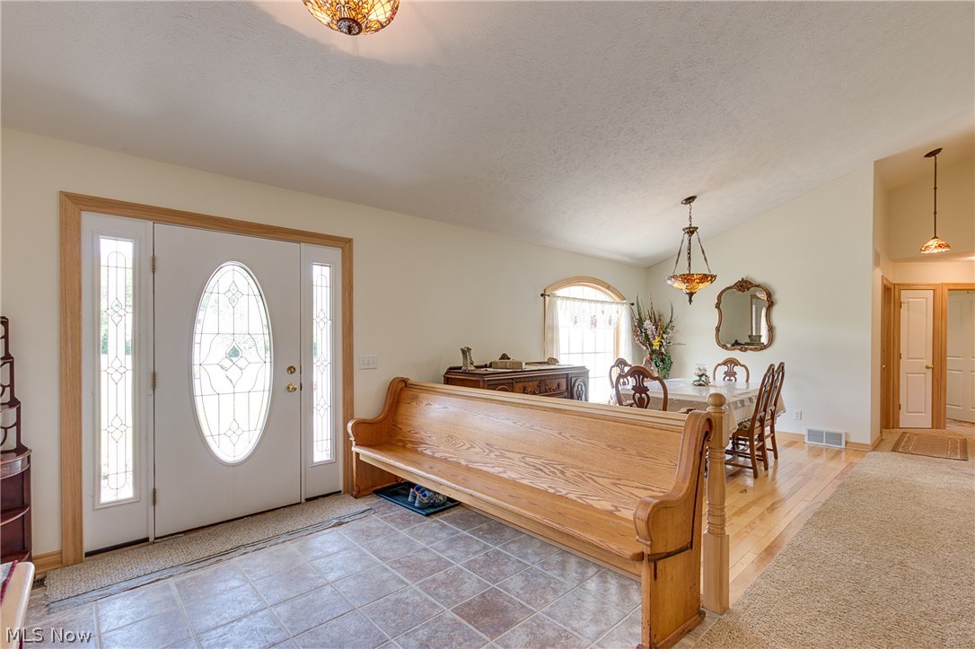 8477 Williams Road Chardon, OH 44024 - Photo 17 of 34