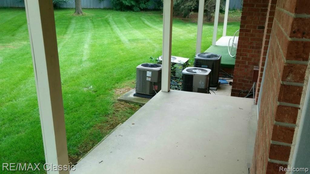 29666 Middlebelt Road Farmington Hills, MI 48334 - Photo 15 of 15