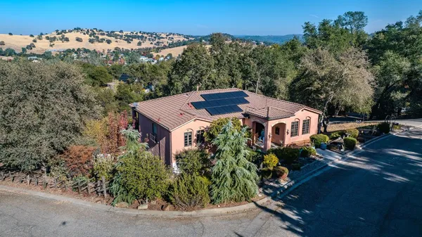 $725,000 | 125 Raylan Drive, Sutter Creek, CA 95685