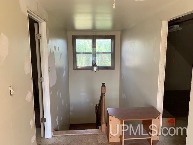 52585 Dover Road Calumet, MI 49913 - Photo 8 of 35