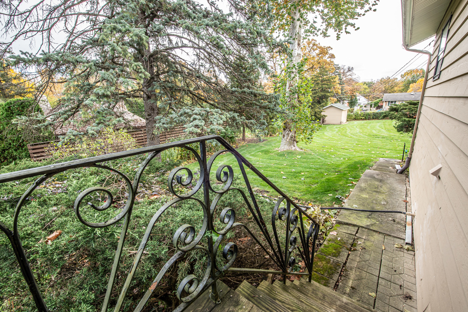 6N287 Rosedale Avenue Roselle, IL 60172 - Photo 26 of 62 Gallery Image 26