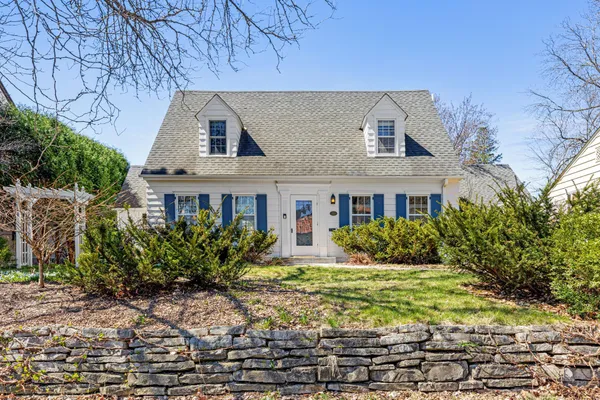 $850,000 | 809 Ridge Street, St. Paul, MN 55116
