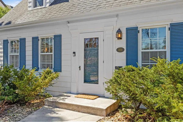 $850,000 | 809 Ridge Street, St. Paul, MN 55116
