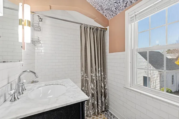 $850,000 | 809 Ridge Street, St. Paul, MN 55116