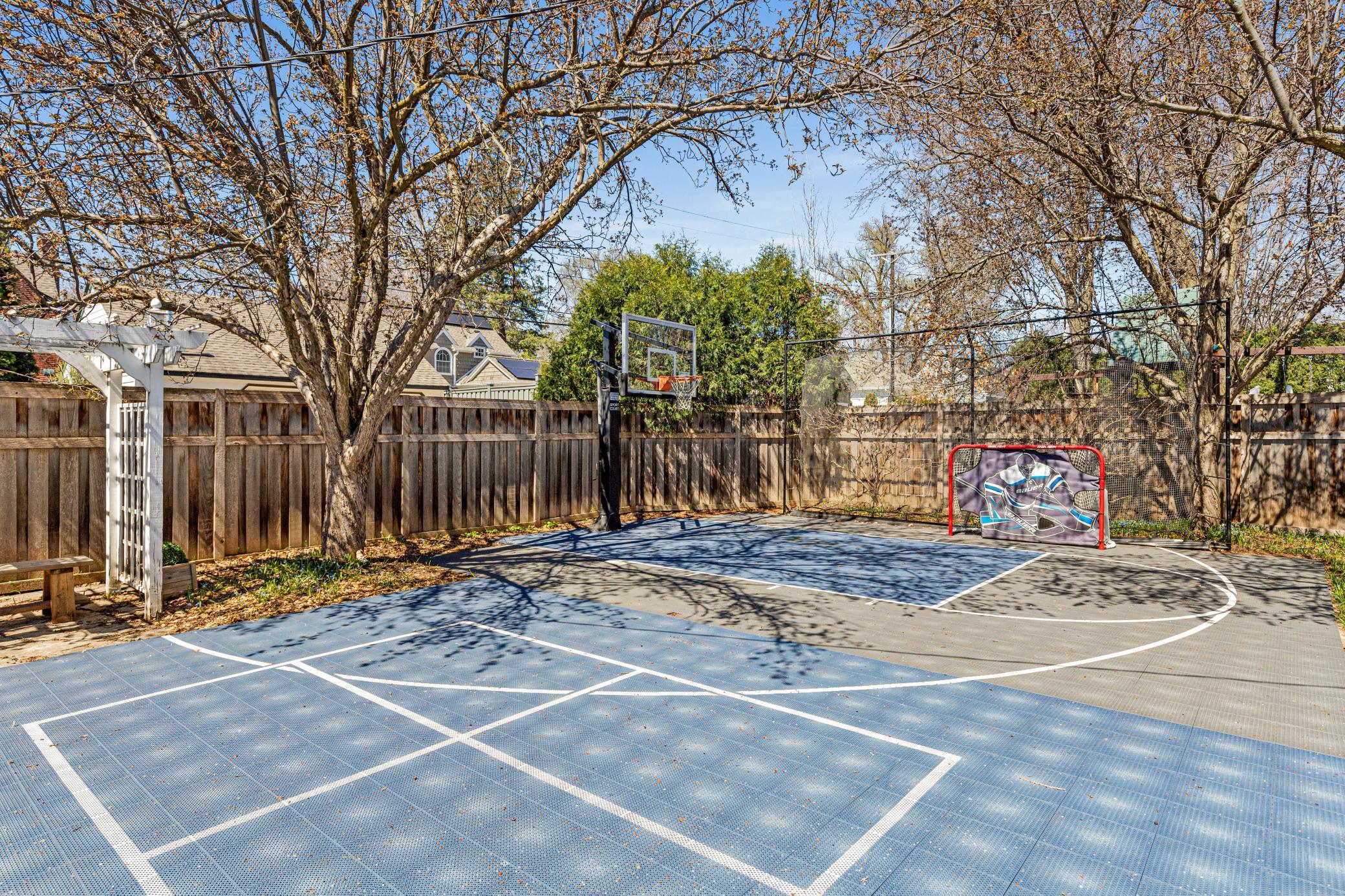 809 Ridge Street St. Paul, MN 55116 - Photo 4 of 45