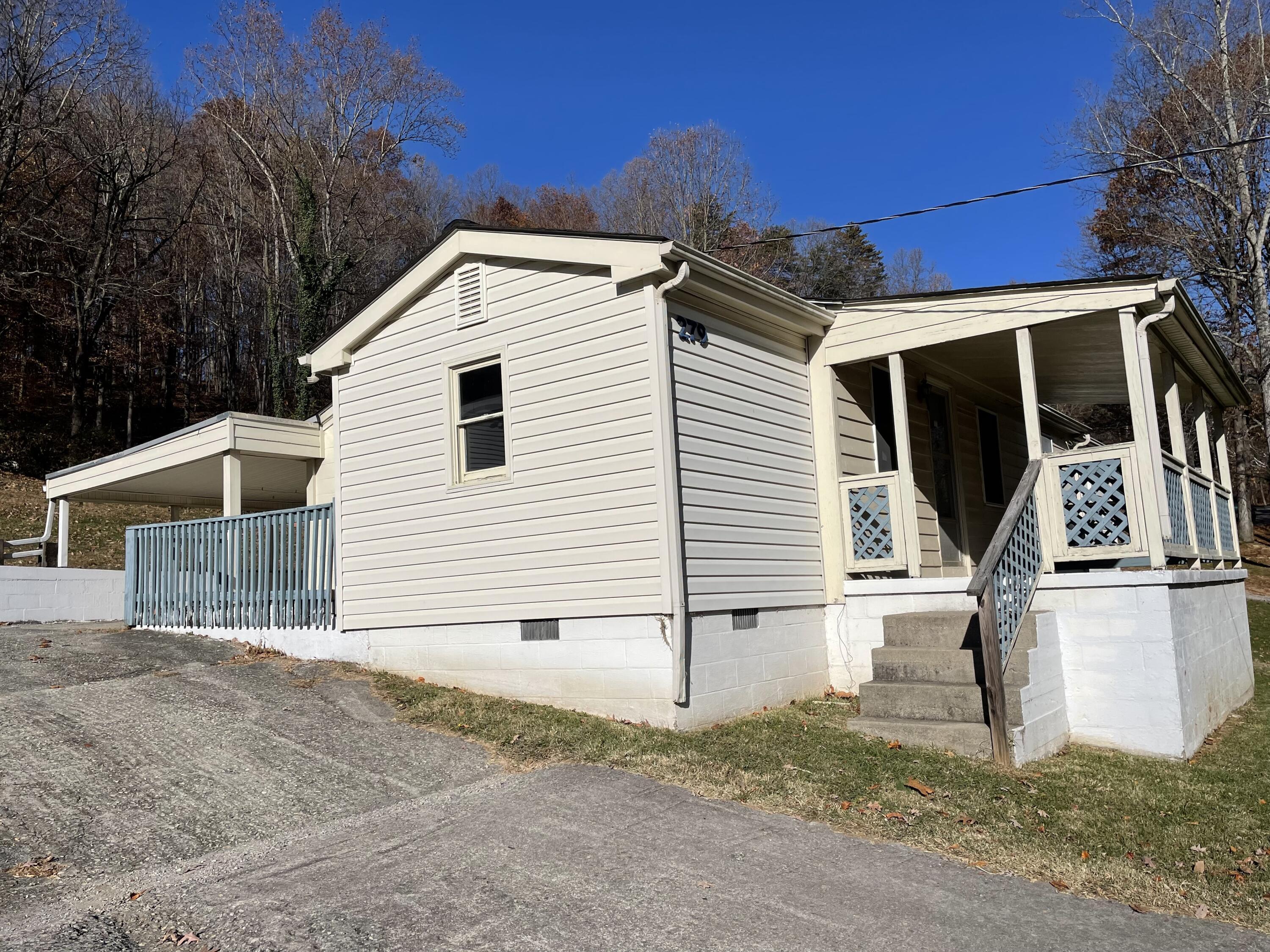 279 Spring Hollow Road Troutville, VA 24175 - Photo 2 of 15 IMG_0373