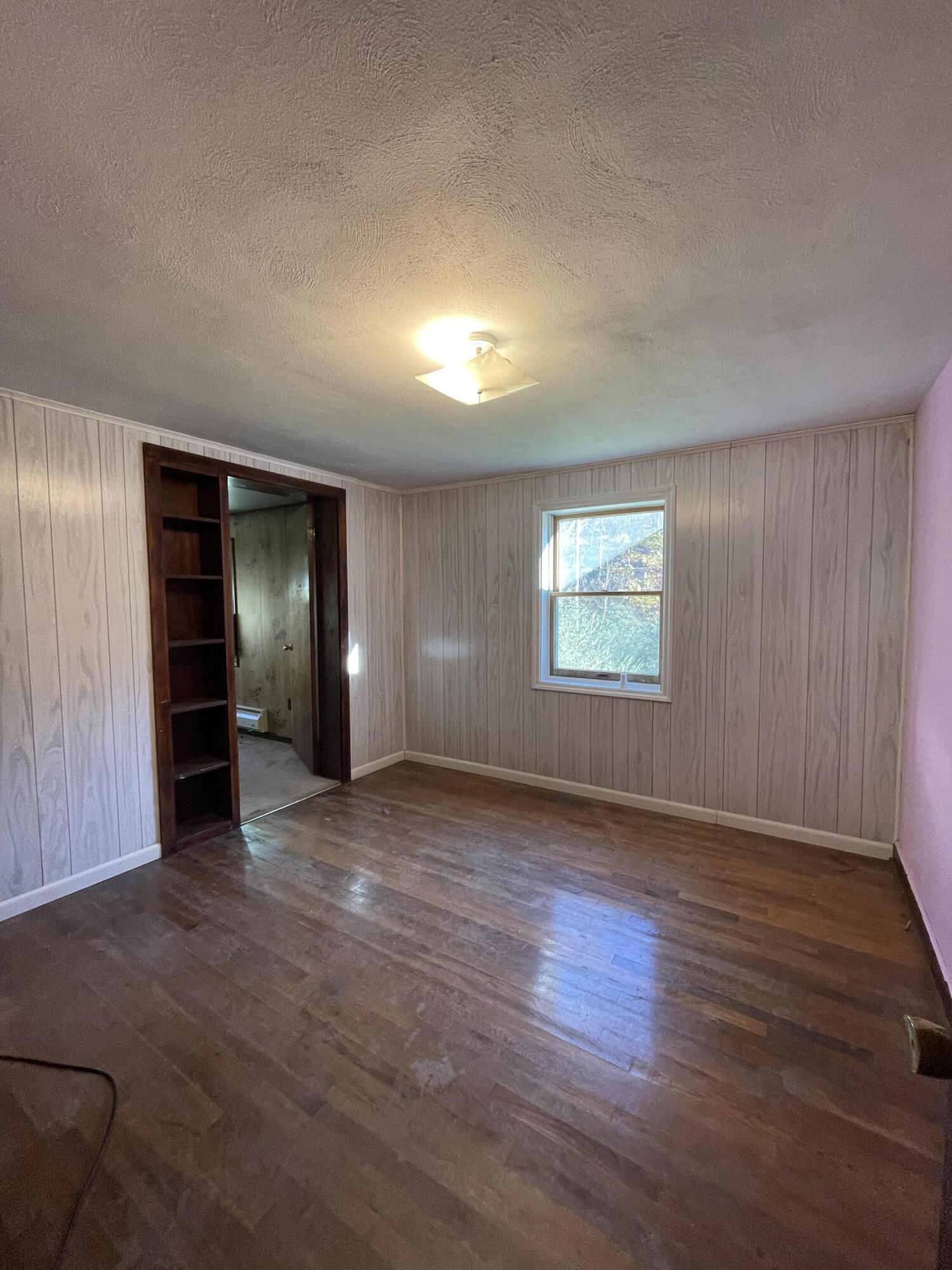 279 Spring Hollow Road Troutville, VA 24175 - Photo 10 of 15 IMG_0384