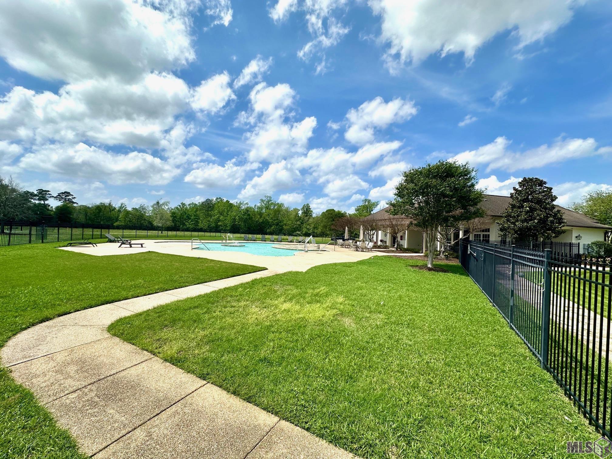 15529 Linden View Road Baton Rouge, LA 70817 - Photo 35 of 36