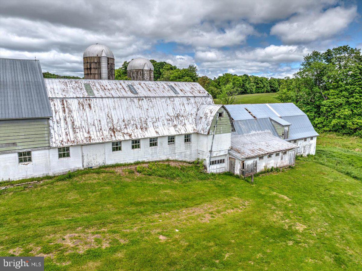 115 A Hellmers Hill Road Equinunk, PA 18417 - Photo 12 of 27