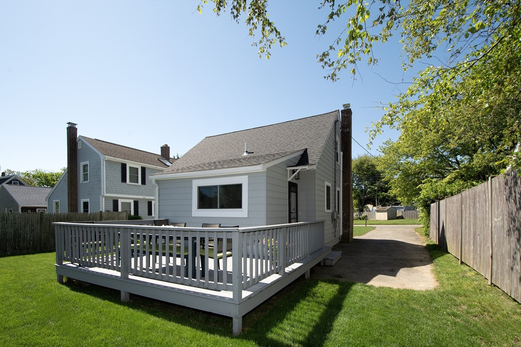 90 Colonial Road Marshfield, MA 02050 - Photo 24 of 35