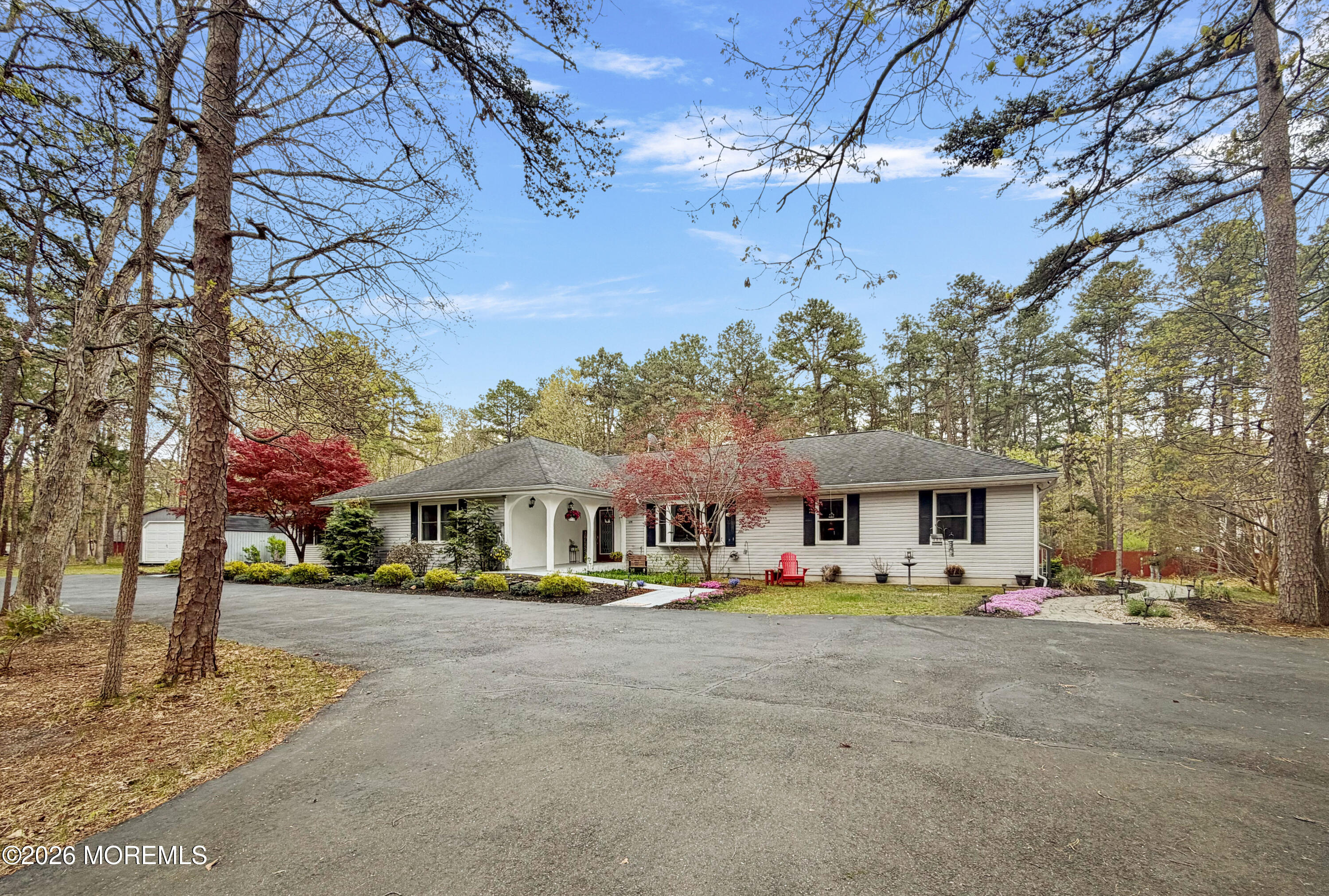379 East Bird Village Road Jackson, NJ 08527 - Photo 1 of 43 ext