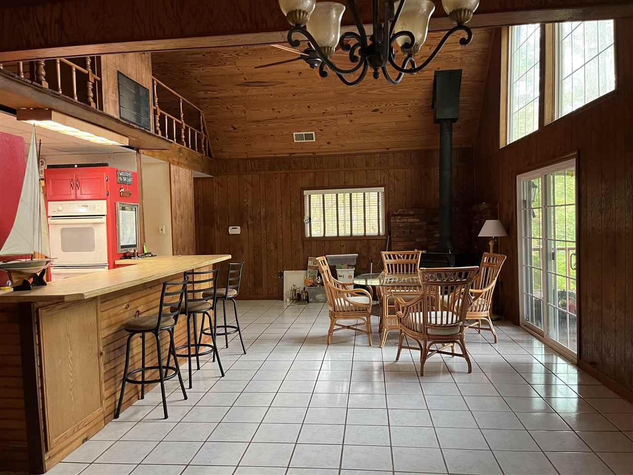 110 Edgewater Drive Middleton, TN 38052 - Photo 7 of 16 a dining room with furniture and window