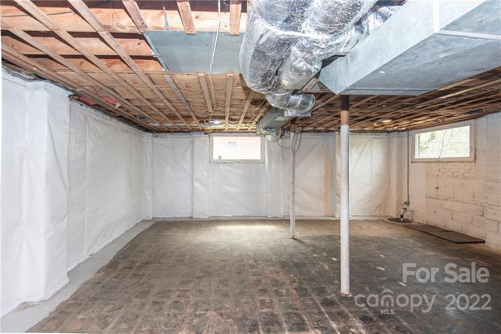 4918 Valley Stream Road Charlotte, NC 28209 - Photo 13 of 15 Gallery Image 13