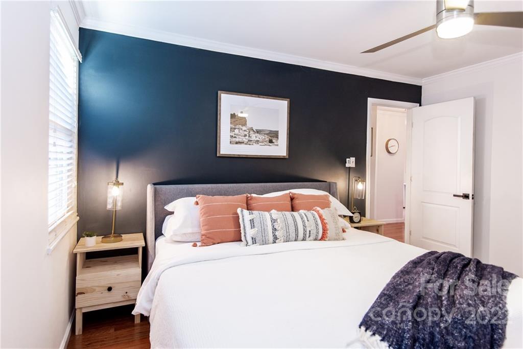 4918 Valley Stream Road Charlotte, NC 28209 - Photo 8 of 15 Gallery Image 8