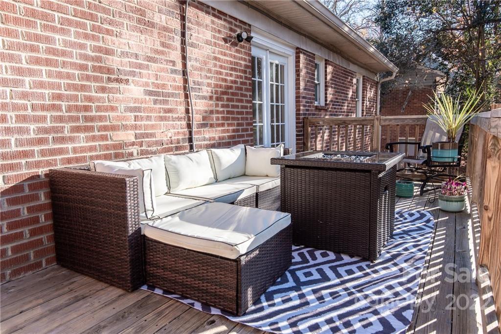 4918 Valley Stream Road Charlotte, NC 28209 - Photo 10 of 15 Gallery Image 10