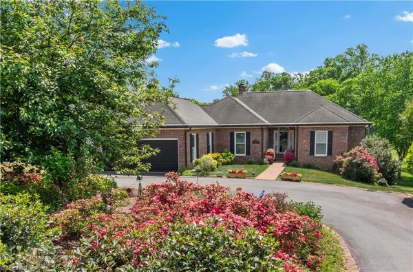 $650,000 | 166 River Hill Drive, Advance, NC 27006