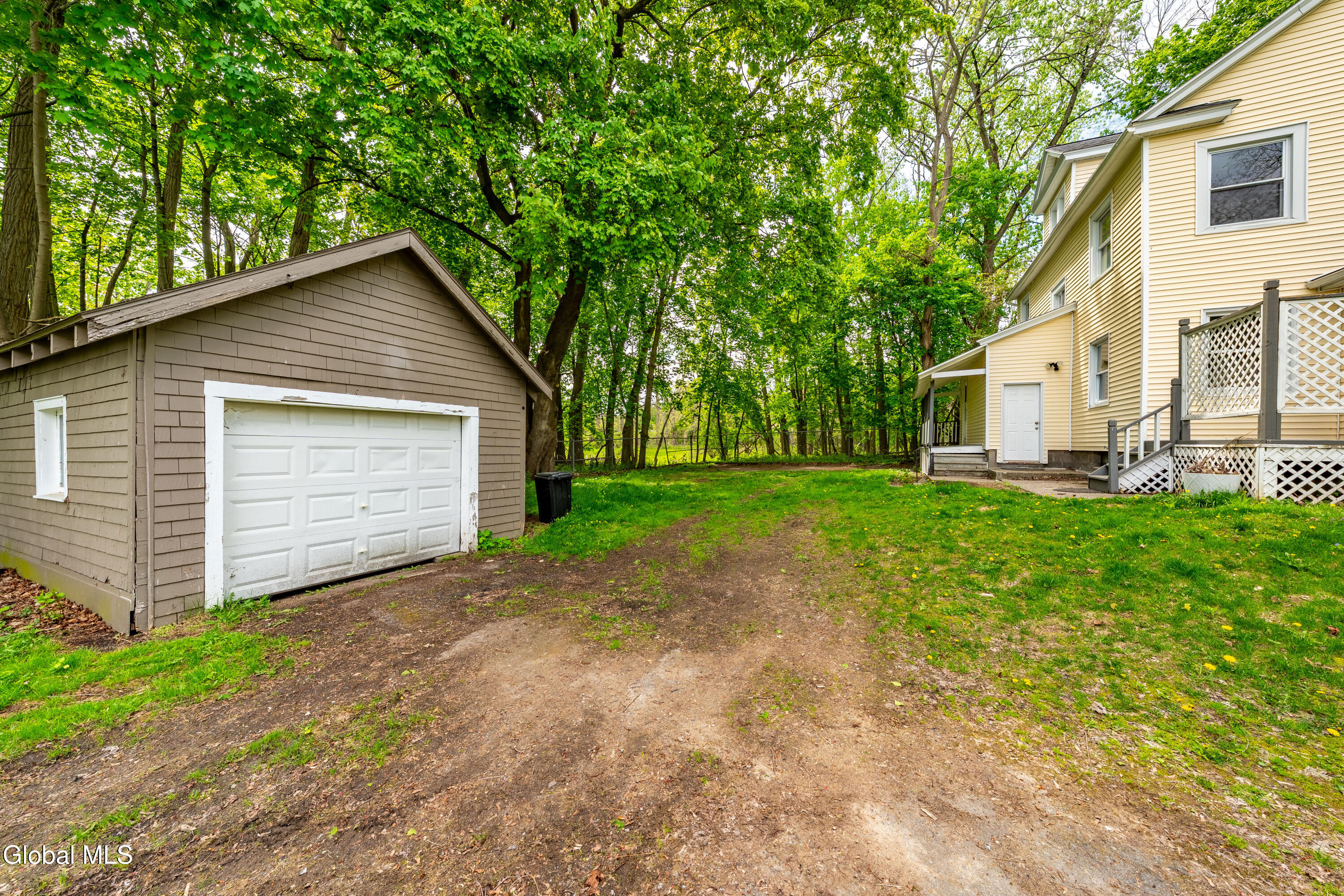 9 Schermerhorn Road Rotterdam, NY 12306 - Photo 6 of 25 DSC05239-HDR