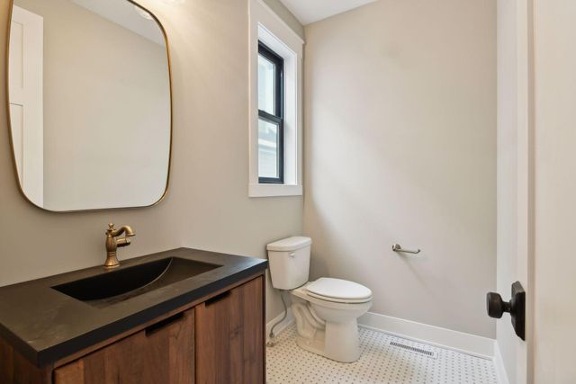 $1,949,900 | 4509 Oxford Avenue, Edina, MN 55436