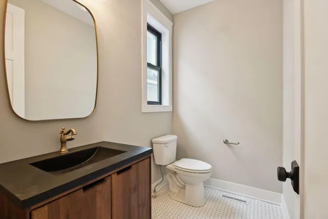 $1,949,900 | 4509 Oxford Avenue, Edina, MN 55436