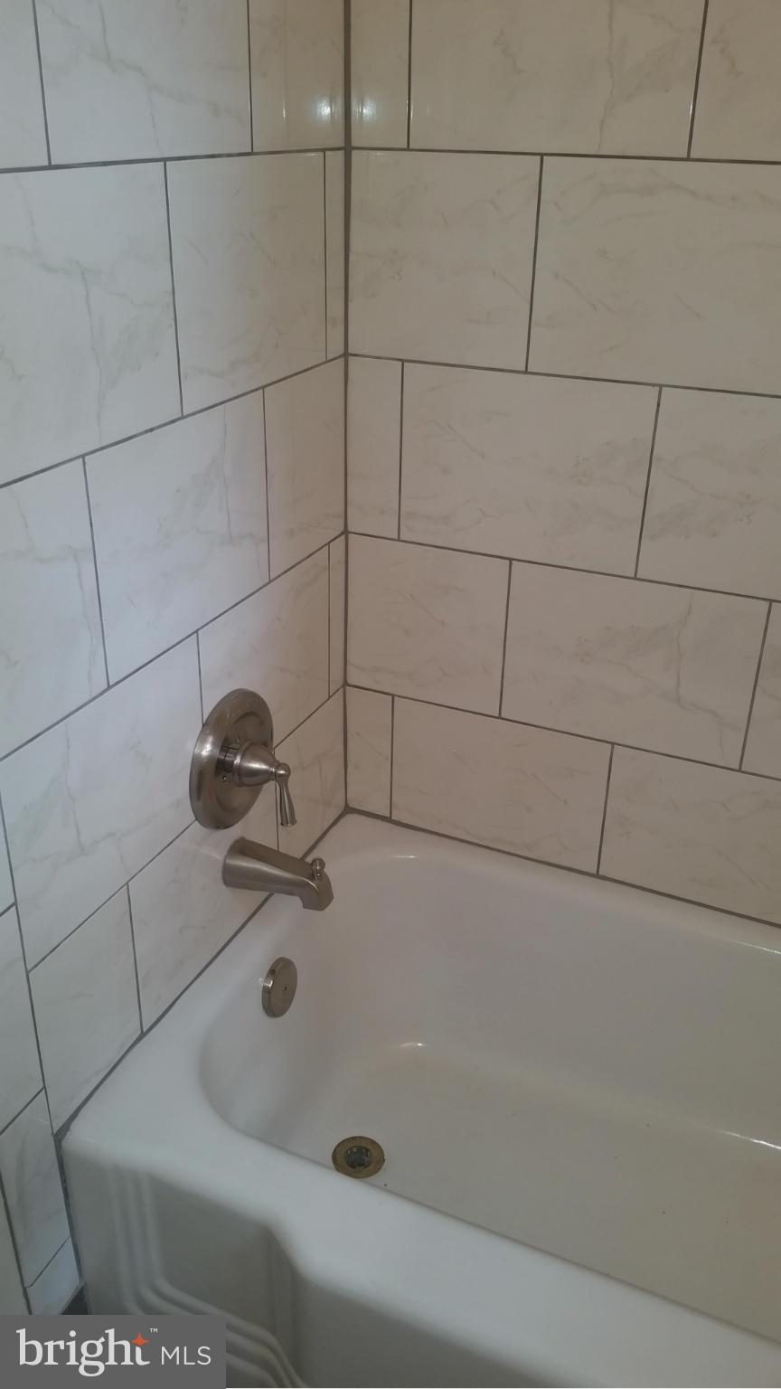 2612 Elnora Street Silver Spring, MD 20902 - Photo 14 of 27 Bath