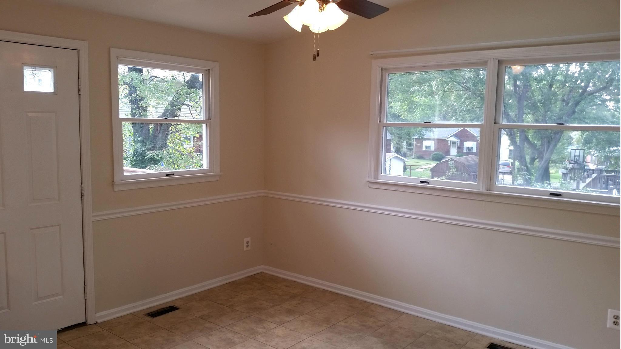 2612 Elnora Street Silver Spring, MD 20902 - Photo 9 of 27 Bath