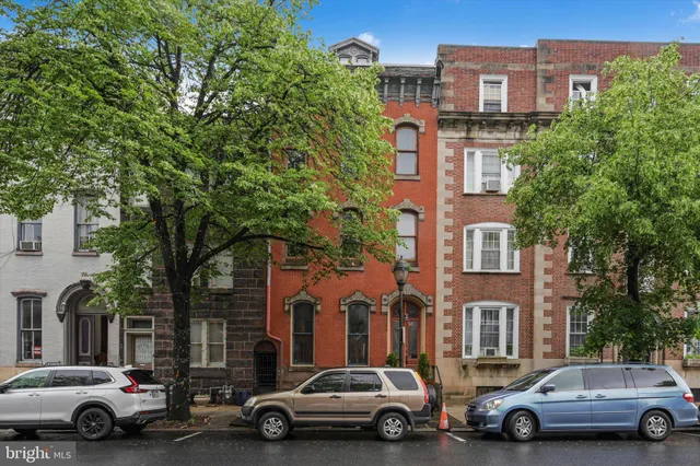 $395,000 | 226 South 5th Street, Reading, PA 19602