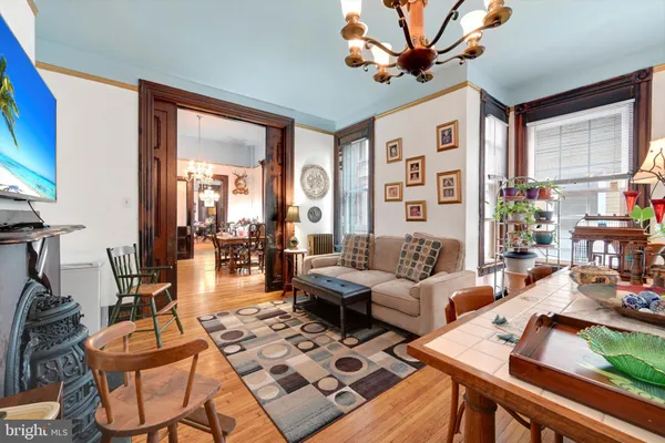 $395,000 | 226 South 5th Street, Reading, PA 19602